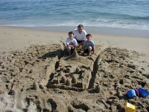 Ta da!  Complete with moat waiting to be filled up with water.