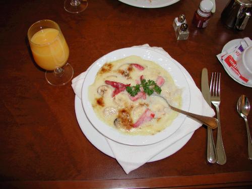 Too yummy -- oatmeal Cr�me Br�l�e.  No really, it was fabulous!