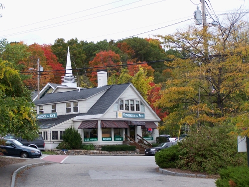 Melora and I drove up to Lake Winnipesaukee for a fun afternoon of shopping.  This is where we had lunch -- right in the corner window there.
